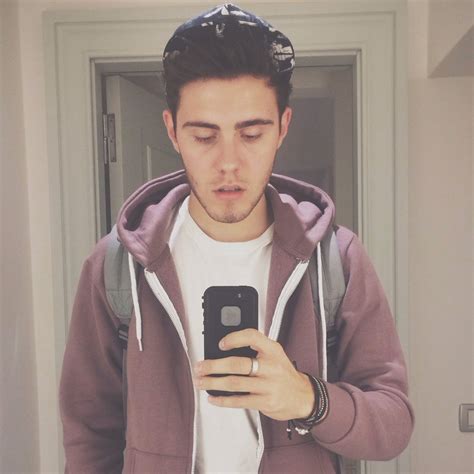 alfie pointlessblog